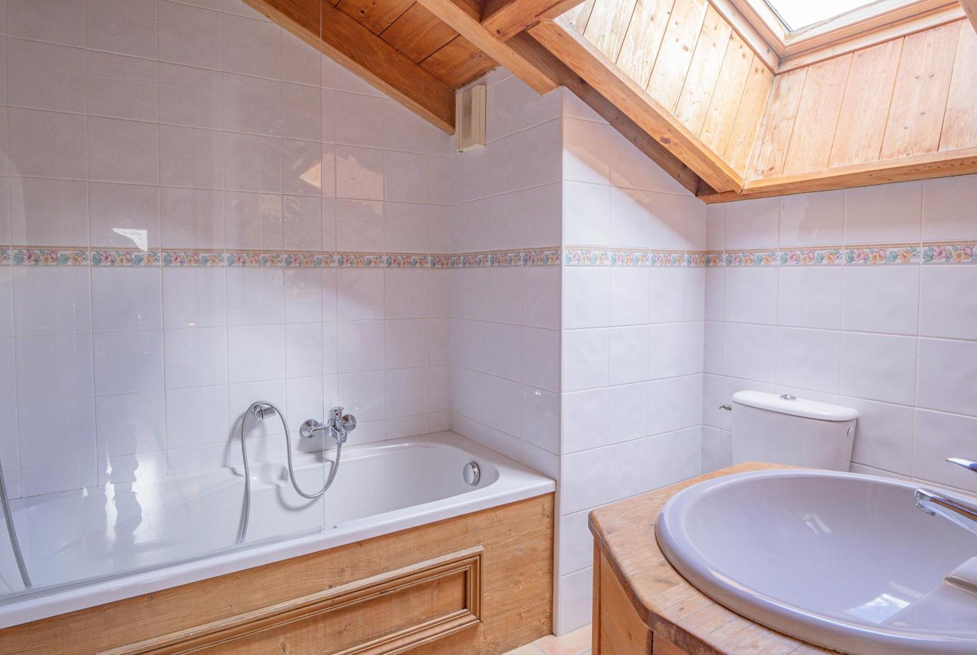 Apartment Capucin - A 3 Bedroom Chamonix Mountain Loft Eksteriør billede