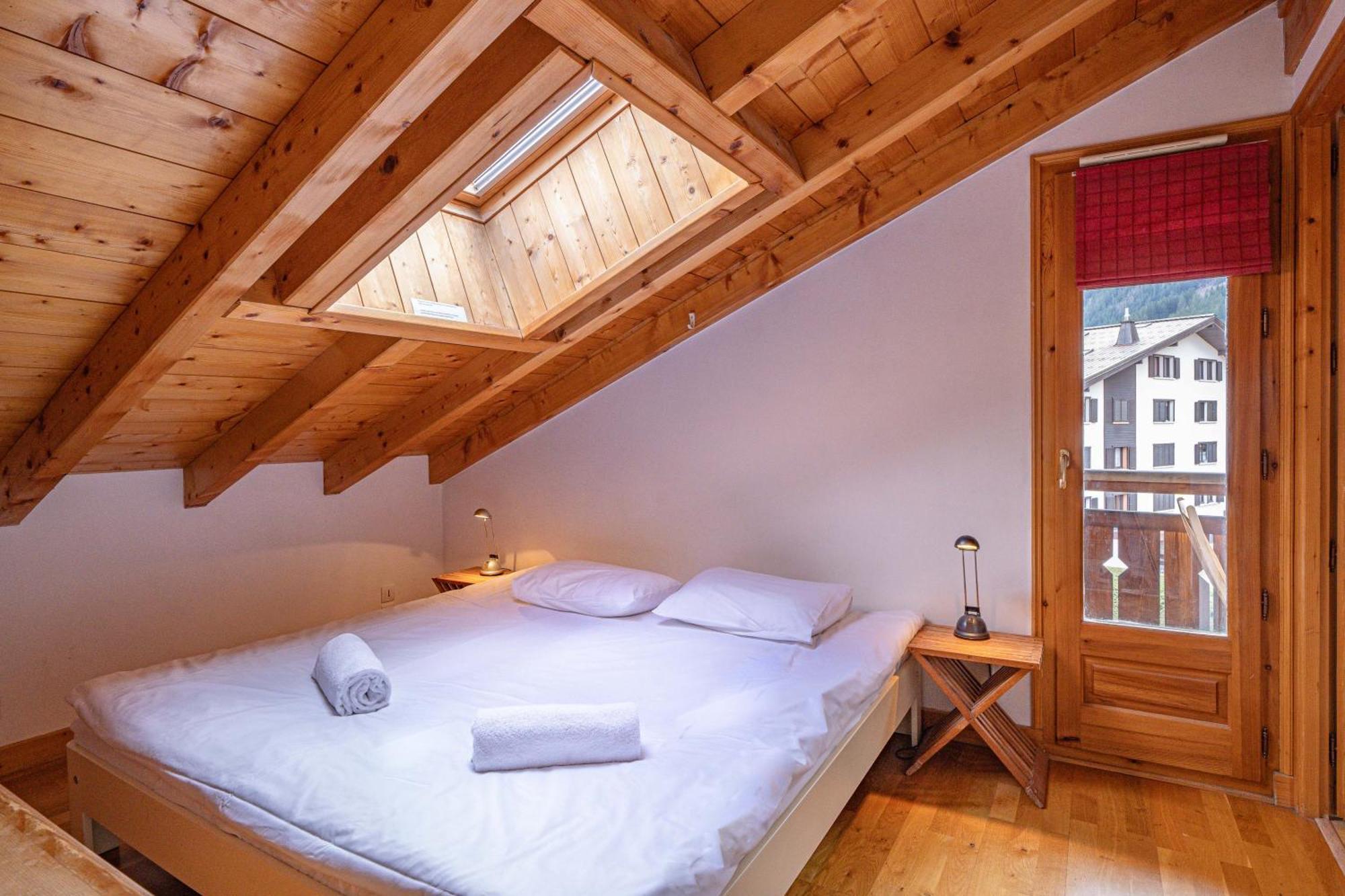 Apartment Capucin - A 3 Bedroom Chamonix Mountain Loft Eksteriør billede