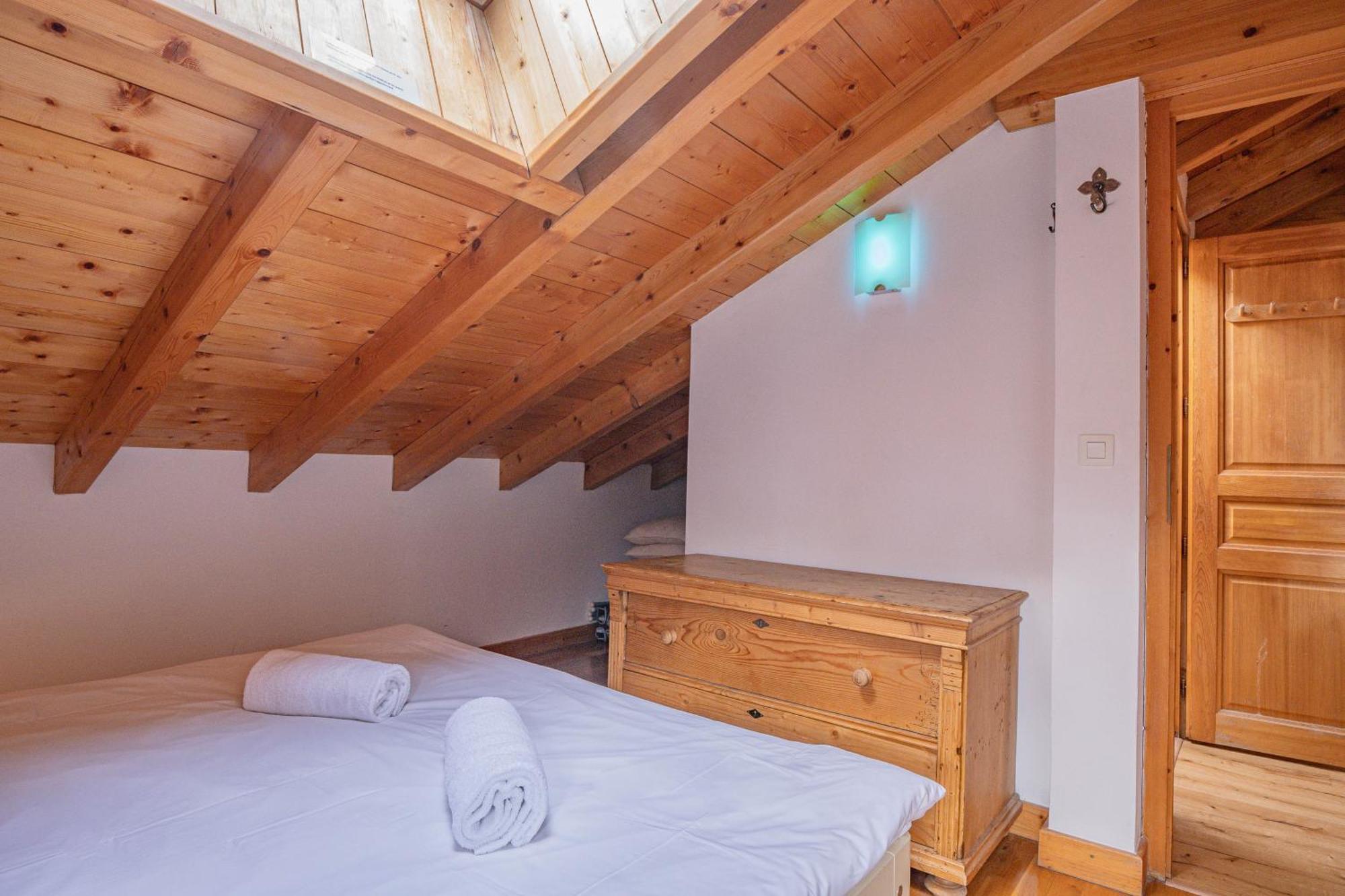 Apartment Capucin - A 3 Bedroom Chamonix Mountain Loft Eksteriør billede