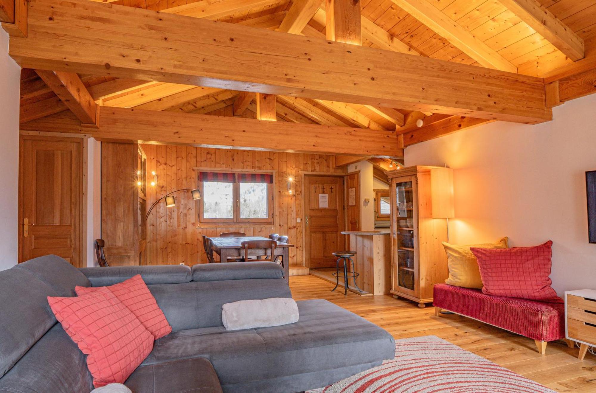 Apartment Capucin - A 3 Bedroom Chamonix Mountain Loft Eksteriør billede