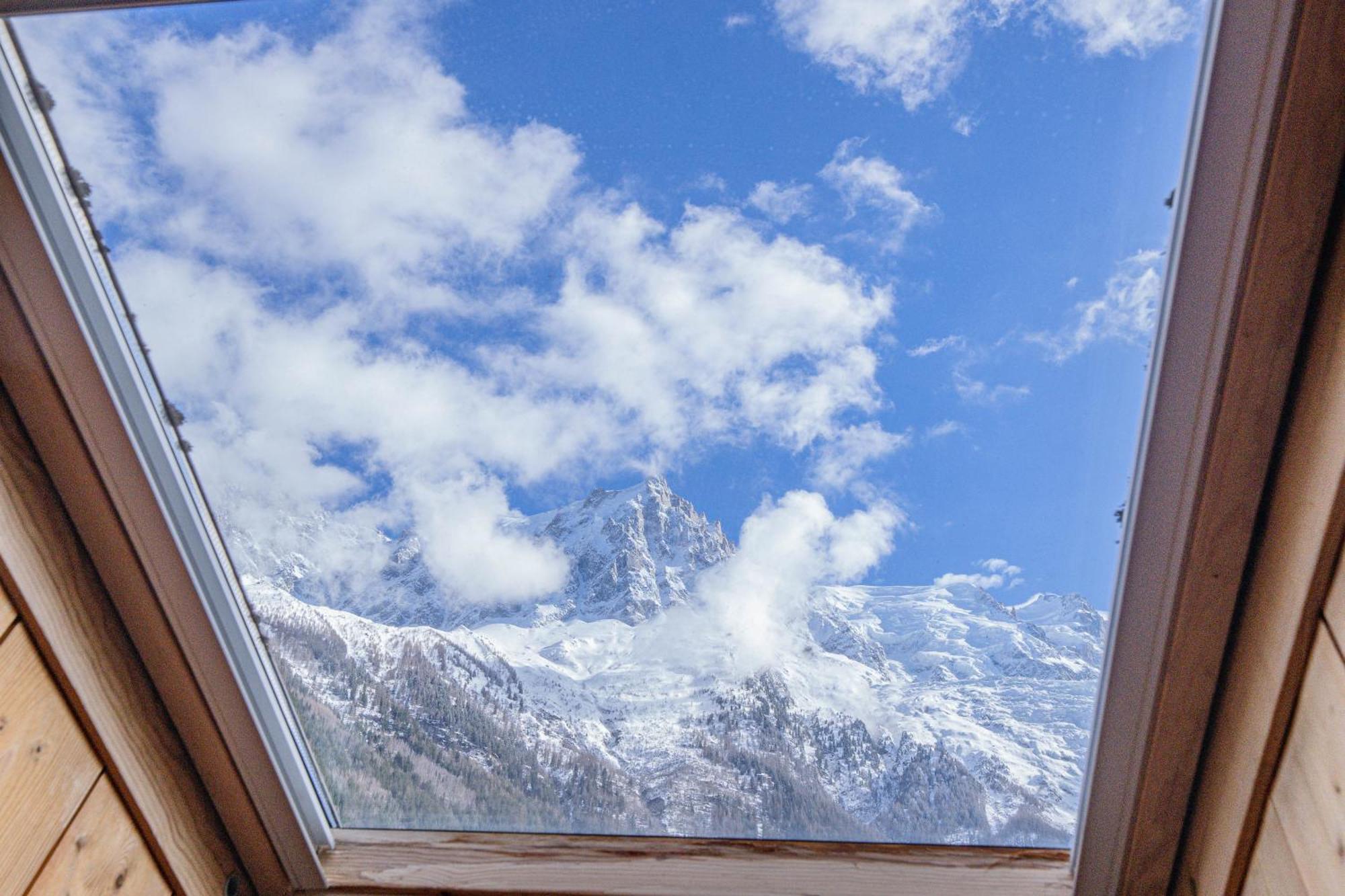 Apartment Capucin - A 3 Bedroom Chamonix Mountain Loft Eksteriør billede