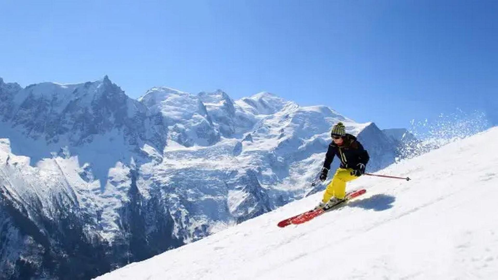 Apartment Capucin - A 3 Bedroom Chamonix Mountain Loft Eksteriør billede