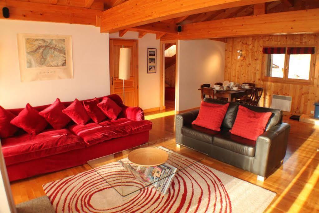 Apartment Capucin - A 3 Bedroom Chamonix Mountain Loft Eksteriør billede