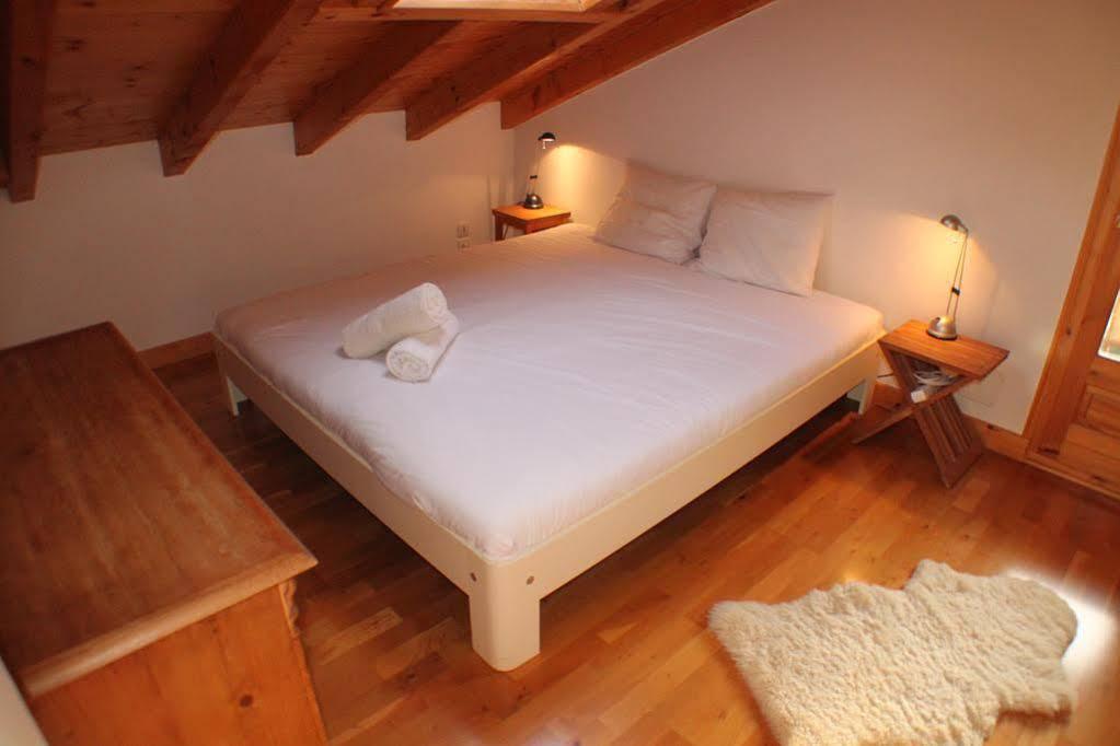Apartment Capucin - A 3 Bedroom Chamonix Mountain Loft Eksteriør billede