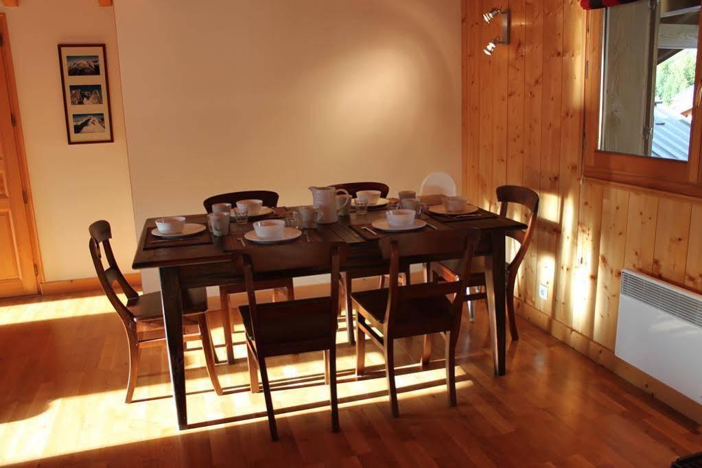 Apartment Capucin - A 3 Bedroom Chamonix Mountain Loft Eksteriør billede