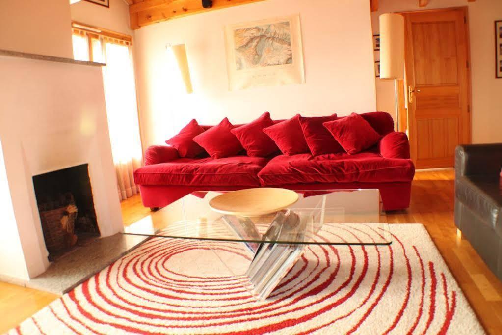Apartment Capucin - A 3 Bedroom Chamonix Mountain Loft Eksteriør billede